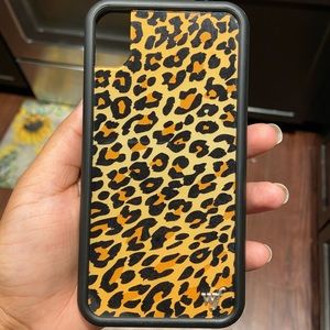 Wildflower iPhone XR case - Cheetah
